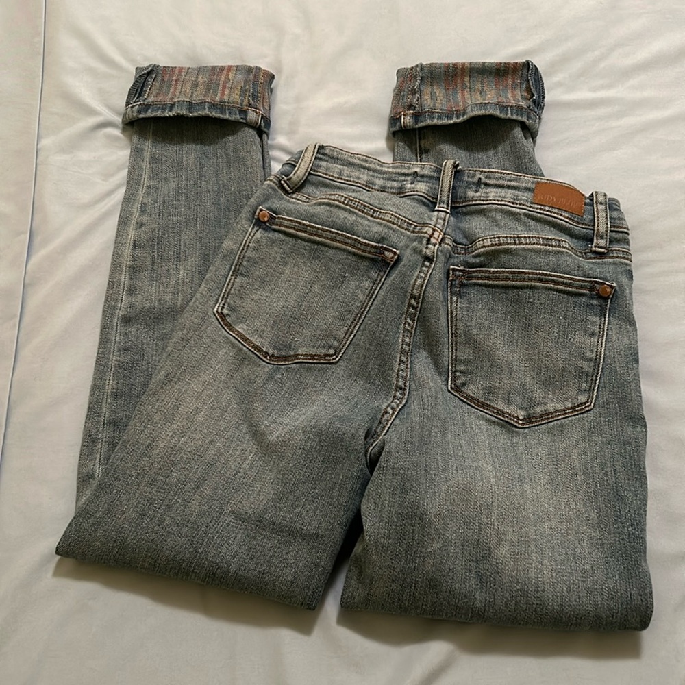 Judy Blue skinny jeans.